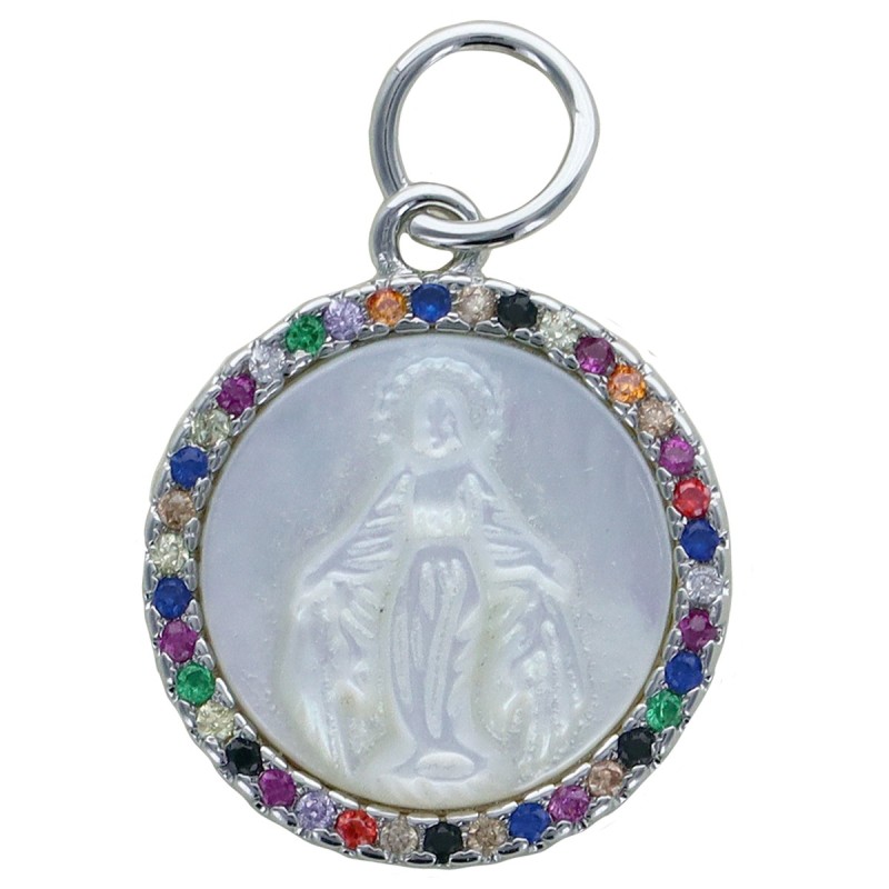 Médaille de couleur argentée en relief avec la Vierge Miraculeuse en coquille naturelle, incrustée de pierres OZ Ø 1.5 cm.